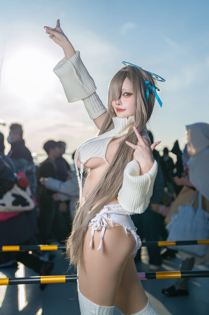 一之瀬アスナ『ブルーアーカイブ』／水羽えと（X：@Etocha_cos）