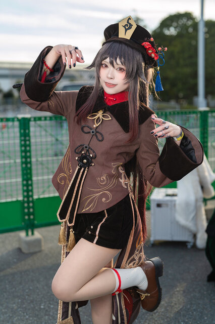 胡桃『原神』／梅桃うに（X：@_yusura_uni）