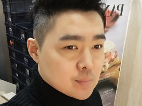 元俳優の韓国人気シェフが58歳で逝去。がん闘病の末に