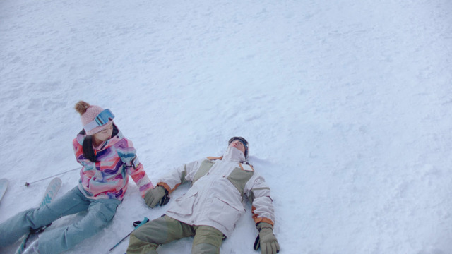 JR SKISKI「今だけは青い冬。」ゲレンデ篇