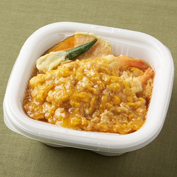 和食麺処サガミ監修 海老天とろたま丼（税込 748円）