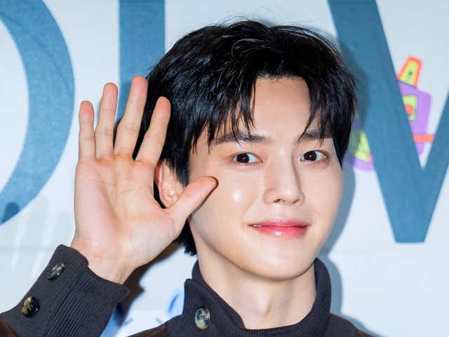 俳優ソン・ガン、除隊後の復帰作でピアノの天才に！新ドラマで『おつかれさま』俳優と共演決定