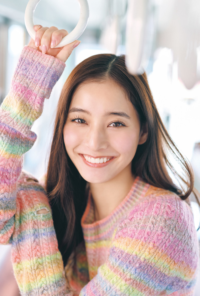 特典（SDP＋）『新木優子オフィシャルカレンダー2026.4-2027.3』©︎SDP