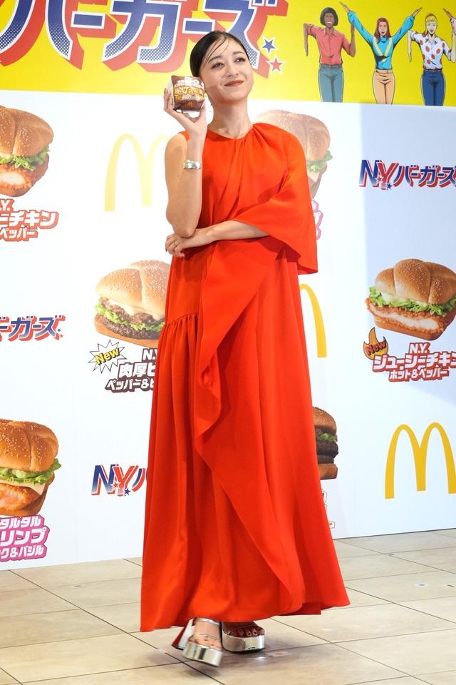 みちょぱ【撮影：小宮山あきの】