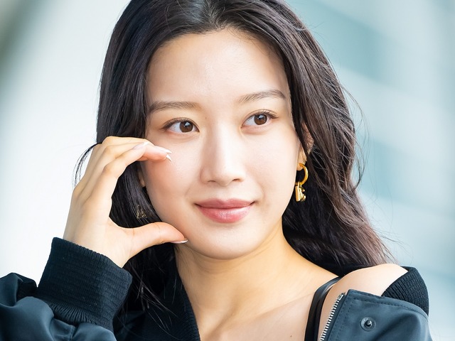 ドラマを超えスクリーンでも　主演映画がヒット中のムン・ガヨン、“メロクイーン”の現在地