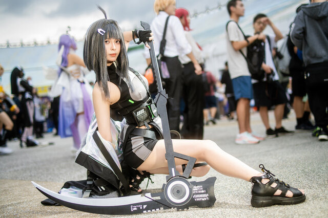 ラ・プルマ『アークナイツ』／牧七（Instagram：makina_cosplay）