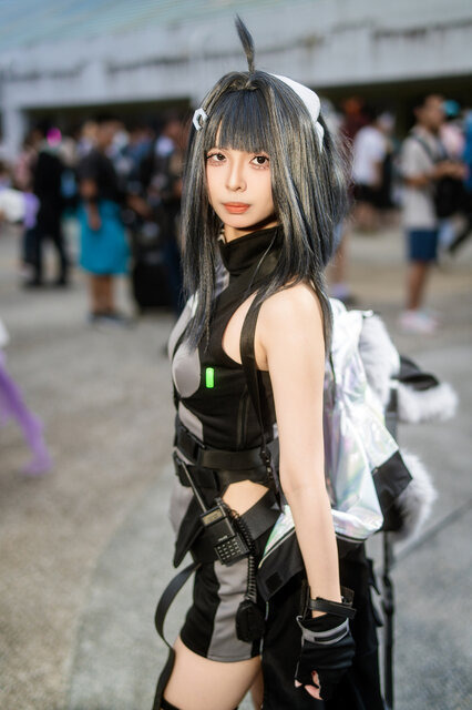ラ・プルマ『アークナイツ』／牧七（Instagram：makina_cosplay）