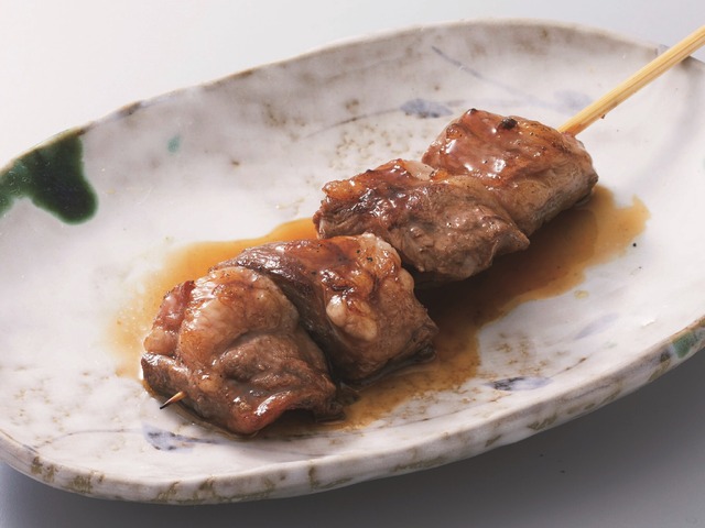 希少部位　牛ブリスケ串　429円（税込）