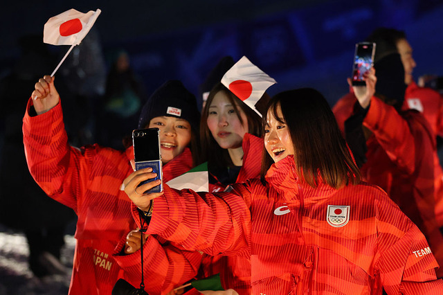 日本選手団(Photo by Cameron Spencer/Getty Images)
