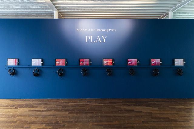 【撮影：田中聖太郎写真事務所】