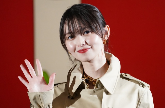 齋藤飛鳥【写真：竹内みちまろ】