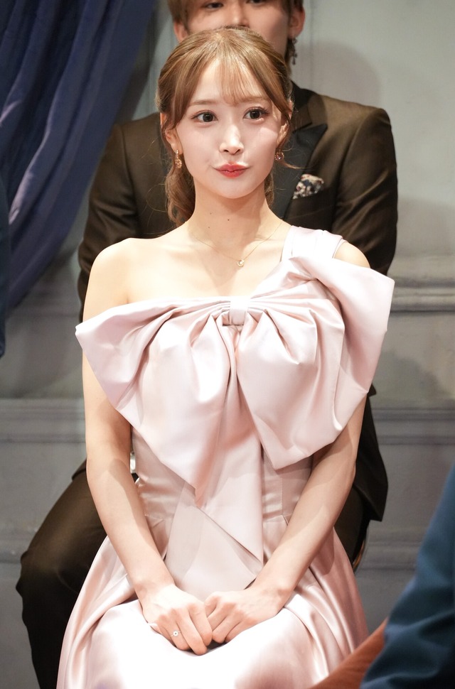 シーズン2に出演する恋愛強者たち【撮影：小宮山あきの】