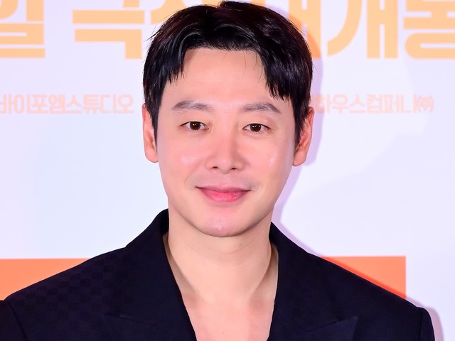 『コーヒープリンス』出演俳優（42）、結婚3年で第1子誕生！妻は少女時代デビュー候補出身