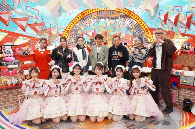上段左から）井上清華（フジテレビアナウンサー）、藤田ニコル、国生さゆり、さまぁ～ず（大竹一樹、三村マサカズ）、信子（ぱーてぃーちゃん）、長谷川忍（シソンヌ） 下段左から）超ときめき♡宣伝部（辻野かなみ、杏ジュリア、坂井仁香、小泉遥香、菅田愛貴、吉川ひより）©フジテレビ