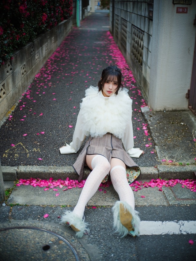 「blt graph.vol.114」（東京ニュース通信社刊）撮影／HIROKAZU