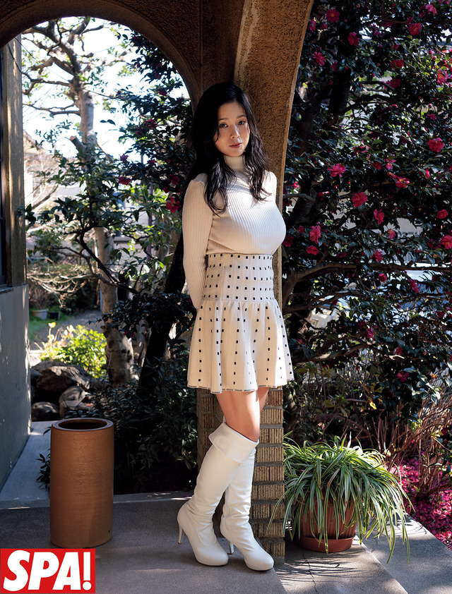 撮影／高橋慶佑　ヘアメイク／小笠原菜瑠　スタイリング／田中陽子