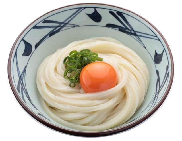 『釜玉うどん』（温）　並550円、大740円、得930円（税込）