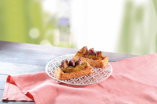 「種子島産の安納芋を使った大学芋パイ」650円（税込）