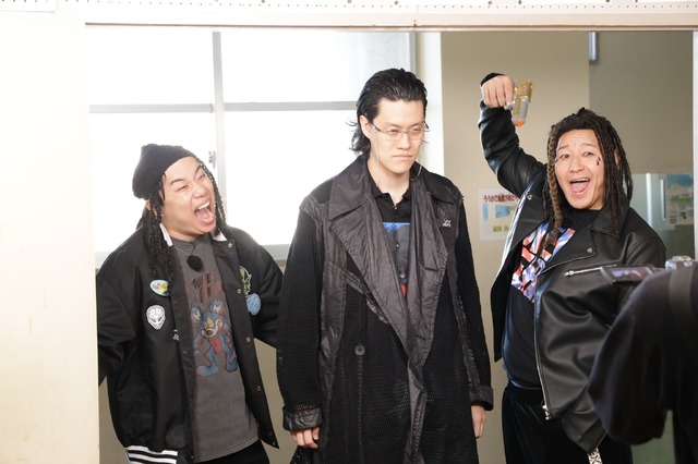 「NZ２WARS」左から）せいや、粗品、長田庄平『新しいカギ』（C）フジテレビ