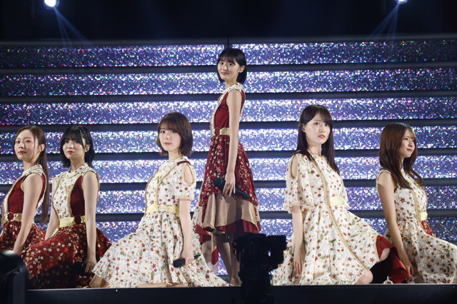 乃木坂46「5th ALBUM MEMORIAL LIVE『My respect』」（C）乃木坂46LLC