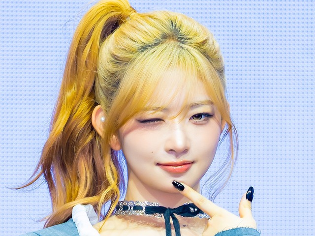 IVE・レイ、ラブリーな“姫ギャル”に大変身！唯一無二のスタイルに絶賛の嵐「ツインテール大優勝」