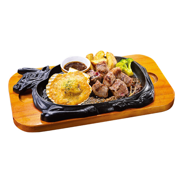 殻付きホタテ＆アンガスサーロインカットステーキ120g（税込2,409円）