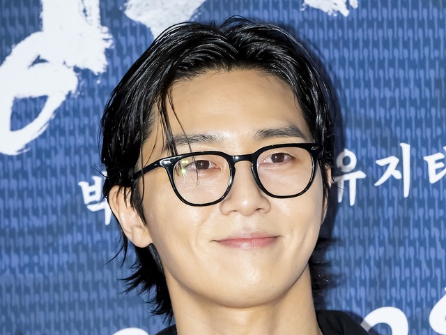 俳優パク・ソジュンら、ライブ配信参加のはずが…すぐに旅へ!?“事前告知なし”の新番組撮影へ