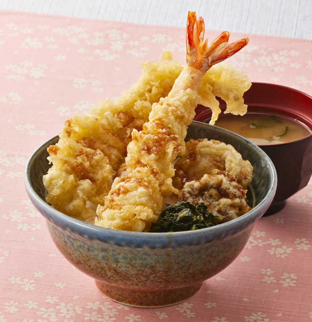 春ご馳走天丼（みそ汁付）1,690円（税込）