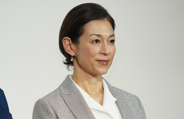 鈴木保奈美【写真：竹内みちまろ】