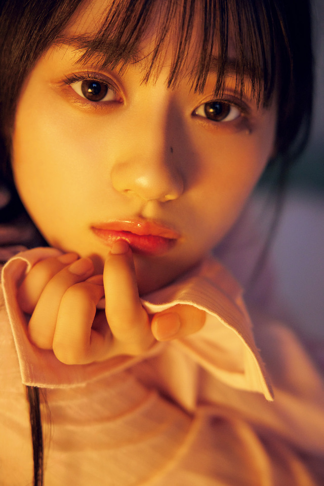 セブンネットショッピング限定版／乃木坂46・川﨑桜1st写真集『エチュード』撮影／須江隆治（C）新潮社
