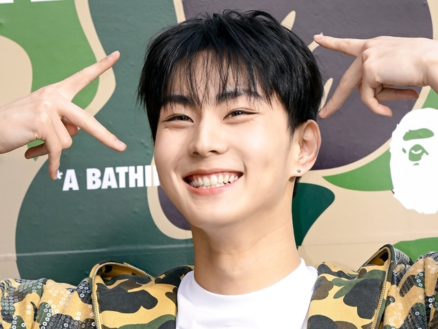 ENHYPEN・ジョンウォン、日本発祥ブランドを遊び心たっぷりに着こなす！愛らしい表情で虜に