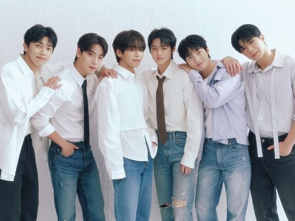 日本人メンバーは本名で活動へ　ONFがメンバー全員揃って新事務所へ移籍、グループ名も維持