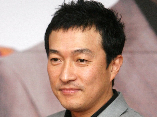 3度目の飲酒関連逮捕の韓国俳優、「まだ禁酒できない」と告白した2週間前の動画が非公開に