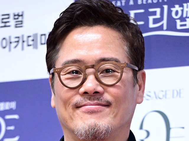 性加害容疑のベテラン韓国俳優、副教授務めた大学も対応　在宅起訴のまま送致「人事措置を進行中」