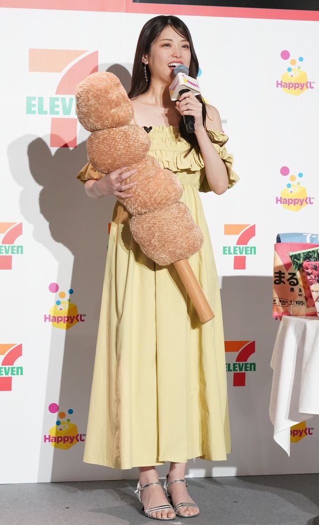 松村沙友理【写真：竹内みちまろ】