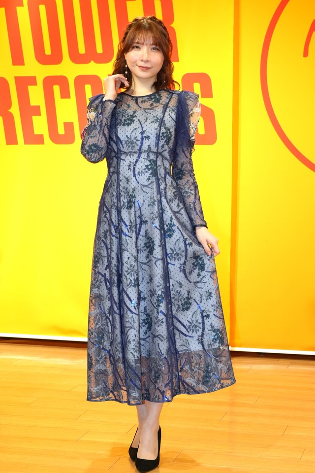 あまつまりな【撮影：小宮山あきの】