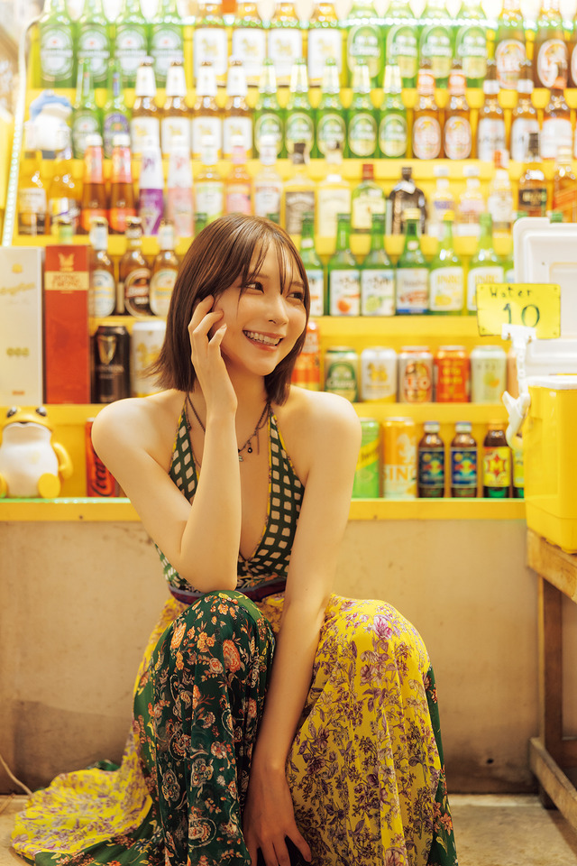 （C）あまつまりな写真集『AS IF』 撮影/横山マサト 発売/光文社