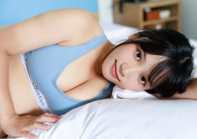 【デジタル限定】堀みなみ 写真集 『湯けむり にゅうよく旅 』撮影:日暮翔（C）ワニブックス