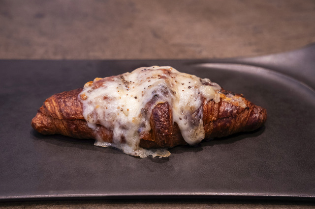 「黒トリュフ香るクロックムッシュ」778円（税込）