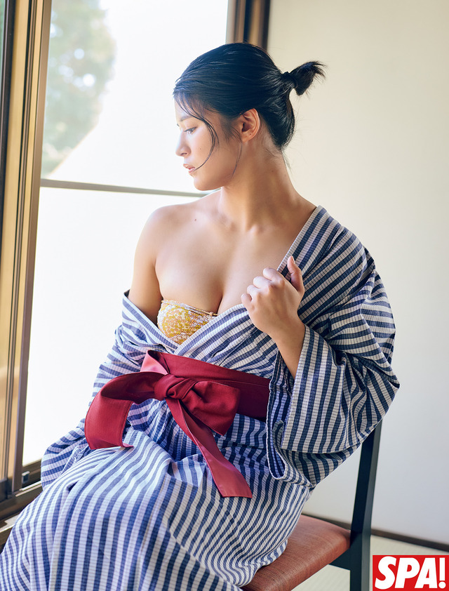 撮影/鈴木大喜 ヘアメイク/塩田結香(JULLY) スタイリング/米丸友子