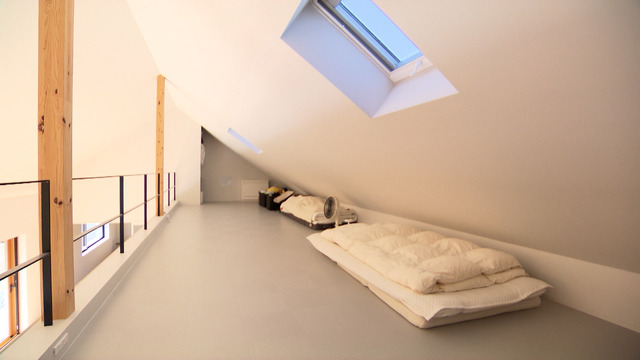 子どもたちの寝室や遊び場になっているロフト©MBS