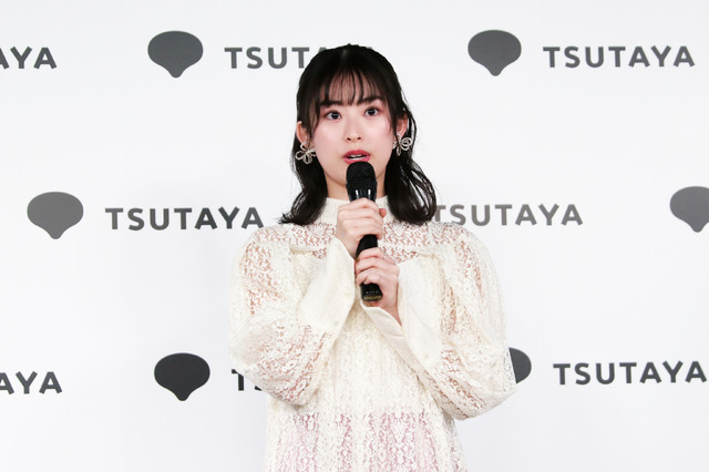 井本彩花【撮影：平木昌宏】