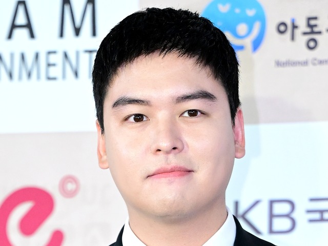 数日前は報道に猛反論も…韓国俳優、運営する飲食店の材料費未払いを謝罪「明らかに私の落ち度」【全文】