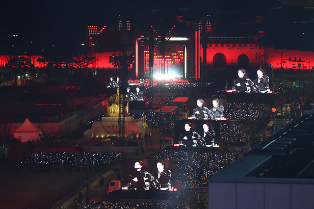 BTS (Photo by Chung Sung-Jun/Getty Images)