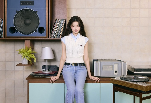 トミー ヒルフィガー、IVE チャン・ウォニョンを2026年春キャンペーンの顔に