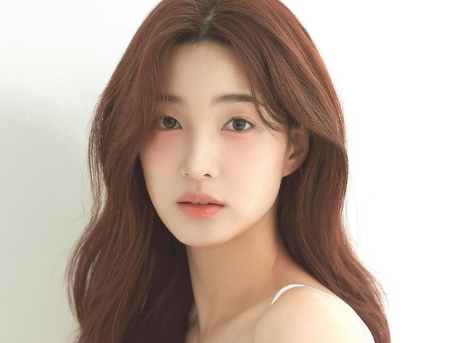 “19禁ドラマ”出演→ネット配信者に…20歳で授かり婚も電撃離婚した元K-POPアイドルの近況