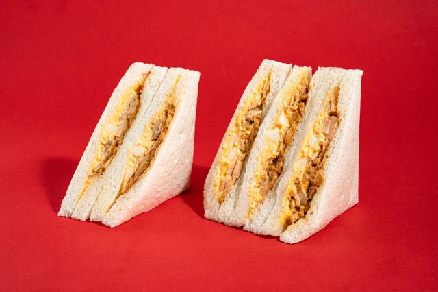 テリヤキチキンとたまごのサンド（税込348円）