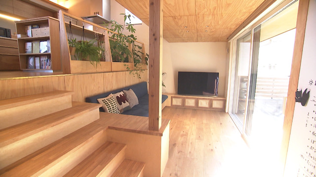 1階のリビングスペース©MBS