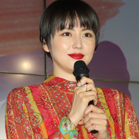 長澤まさみ「真っ赤なリップもポイントです」！2年連続台湾観光局イメージキャラクターに！ 画像
