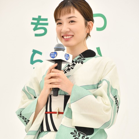 永野芽郁、浴衣姿で報道陣魅了するも天然発言「天の川って……」 画像